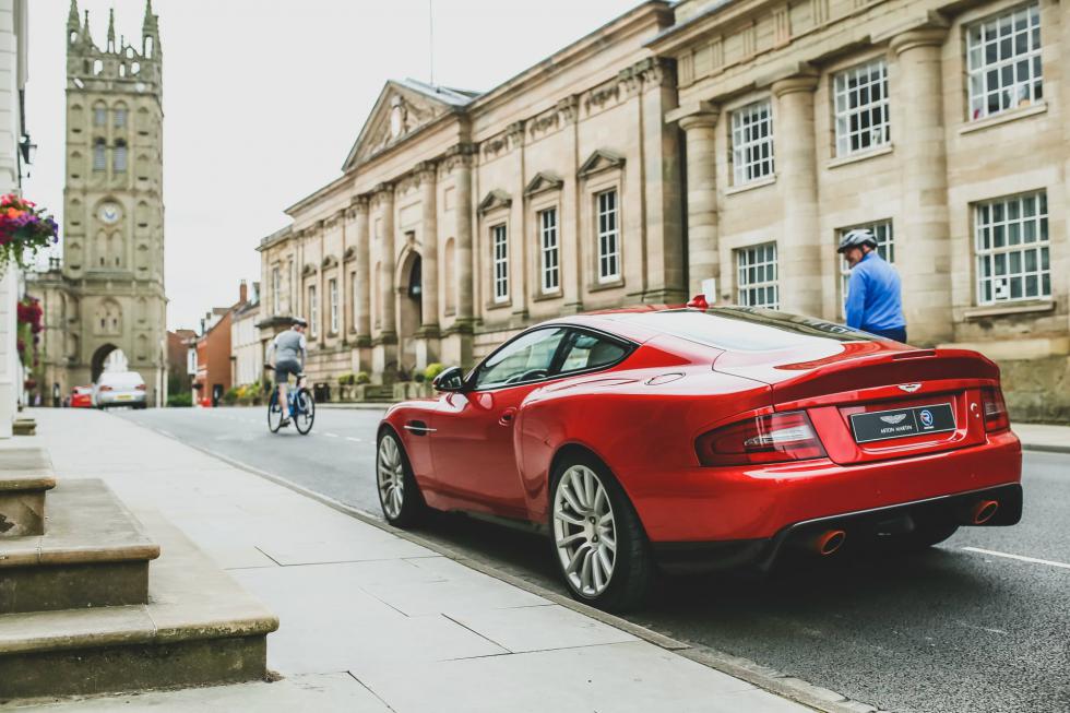 Νέα Aston Martin Callum Vanquish 25 by R-Reforged